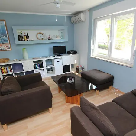 Apartment Maestral